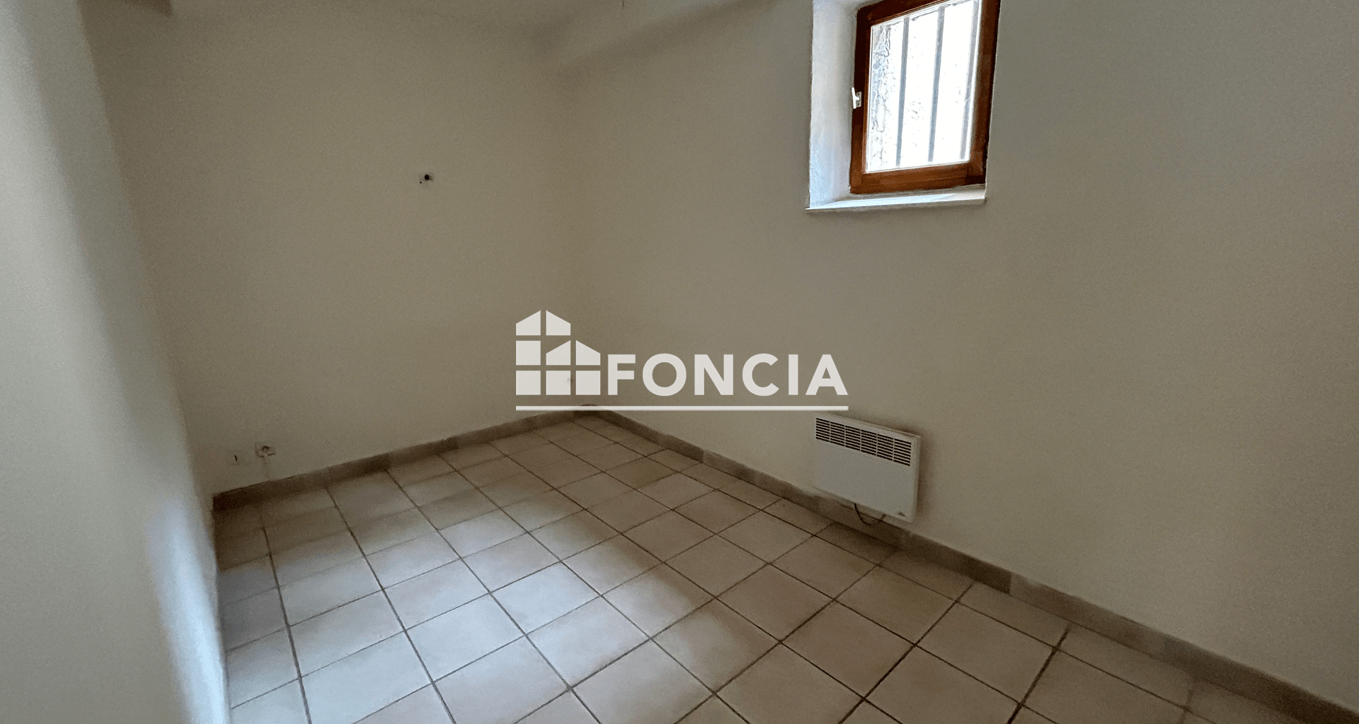 Appartement 2 pièces (44.1 m²) à louer - Pont-saint-esprit (30130)