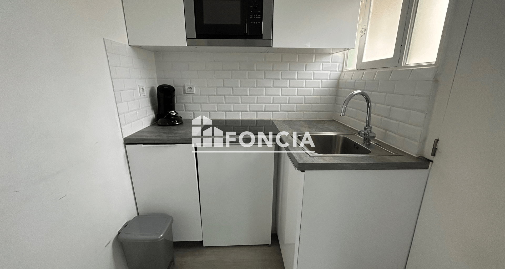 Appartement meublé 2 pièces (24.77 m²) à louer - Saint-germain-en-laye (78100)