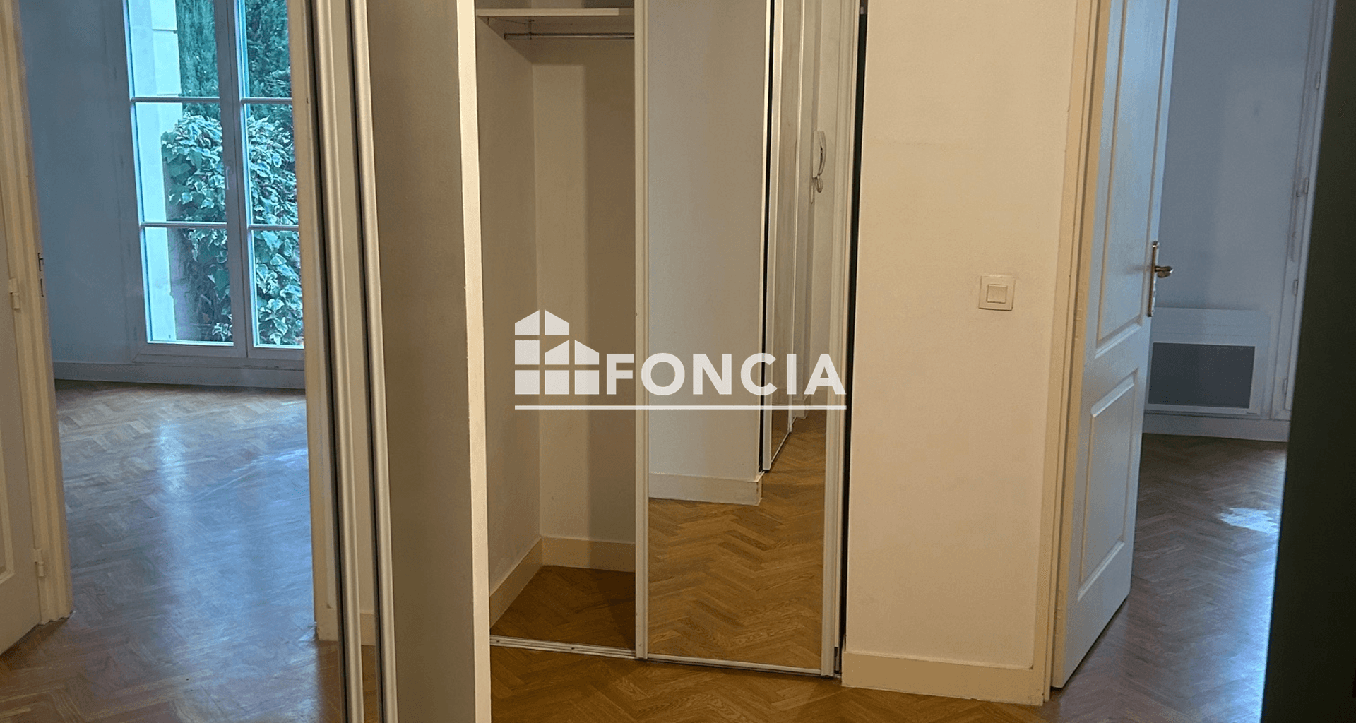 Appartement 2 pièces (44.1 m²) à louer - Le Plessis-robinson (92350)