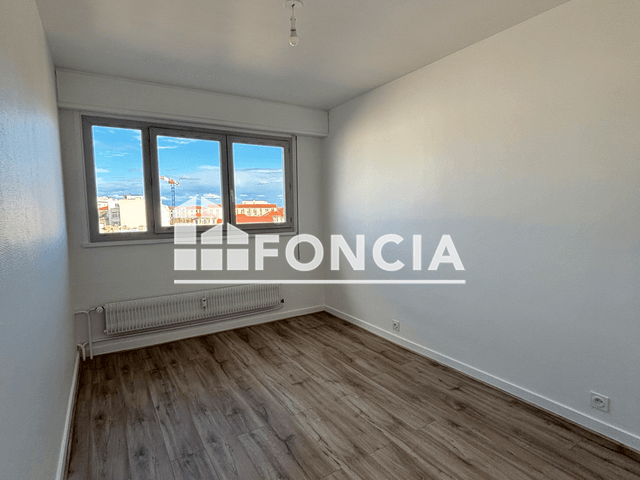 Appartement 3 pièces (65 m²) à louer - Clermont Ferrand (63000)