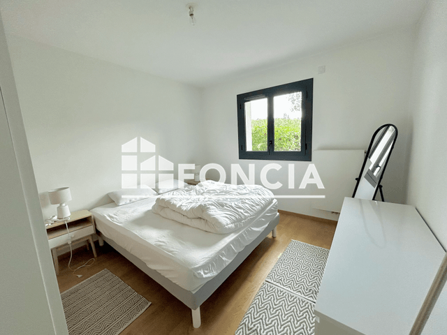 Appartement meublé 3 pièces (66.1 m²) à louer - Prevessin - Moens (01280)