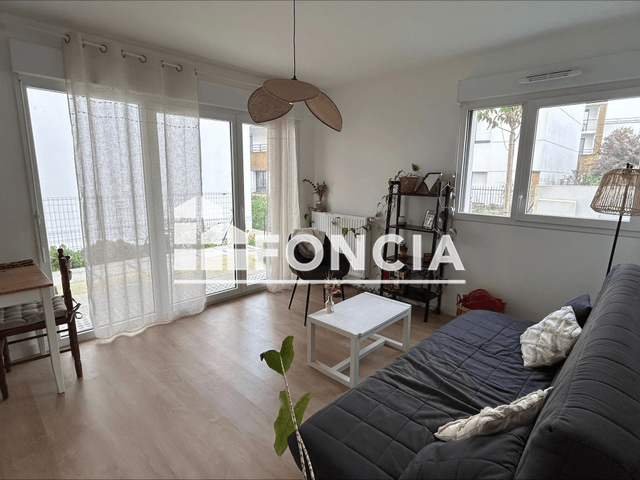 Appartement 2 pièces (43.02 m²) à louer - Saint-jacques-de-la-lande (35136)
