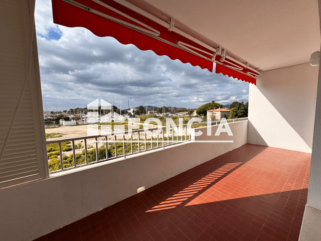 Appartement 3 pièces (61.93 m²) à louer - Hyeres (83400)