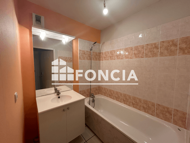 Appartement 2 pièces (52.31 m²) à louer - La Roche Sur Yon (85000)