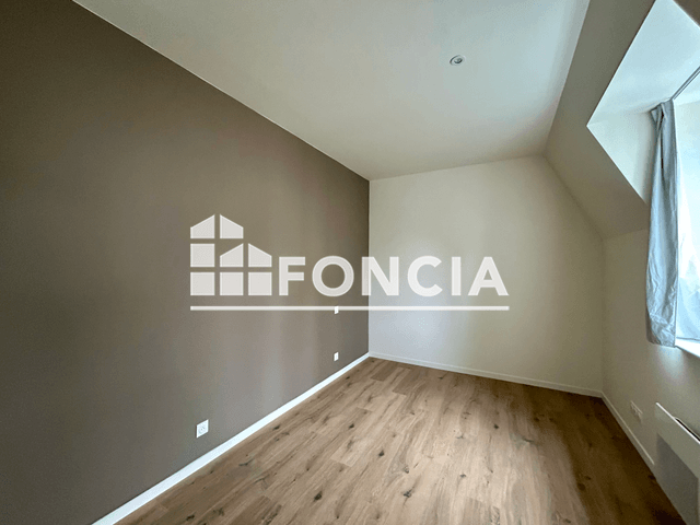 Appartement 2 pièces (50.18 m²) à louer - Laval (53000)