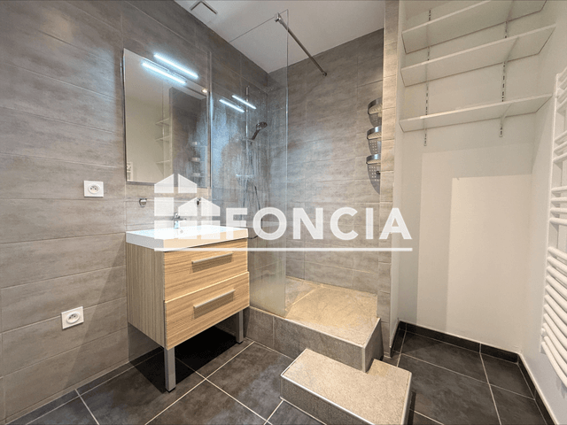 Appartement 2 pièces (41.62 m²) à louer - Grenoble (38000)