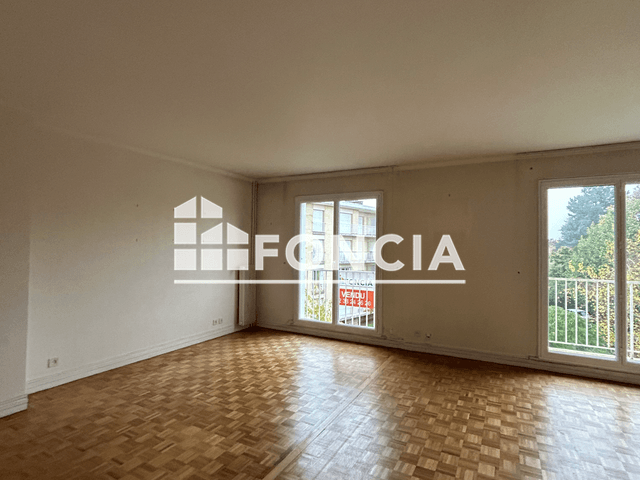 Appartement 4 pièces (82.85 m²) à louer - Orleans (45000)