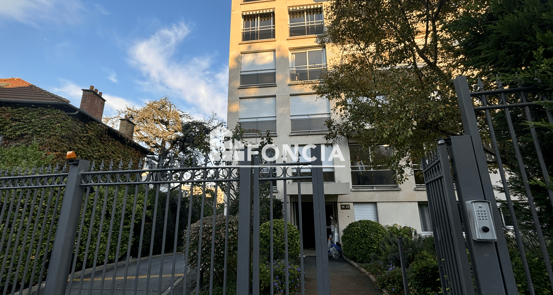 Studio (27.73 m²) à louer - Suresnes (92150)