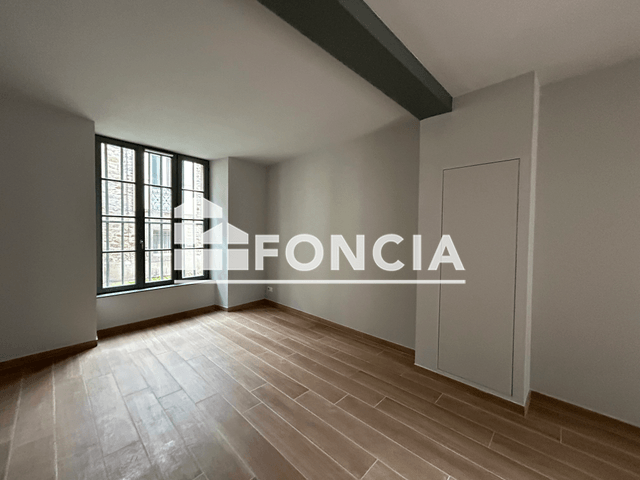 Appartement 2 pièces (49.49 m²) à louer - Saint-brieuc (22000)