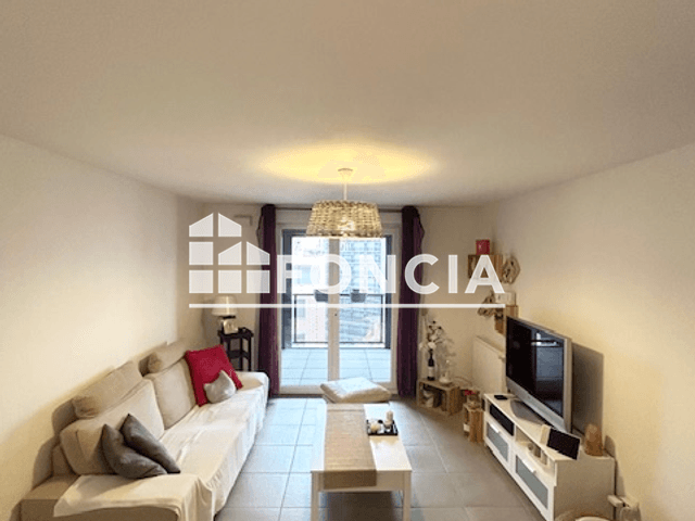 Appartement meublé 2 pièces (40 m²) à louer - Saint Etienne (42000)