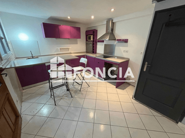 Maison 3 pièces (65 m²) à louer - Orleans (45000)