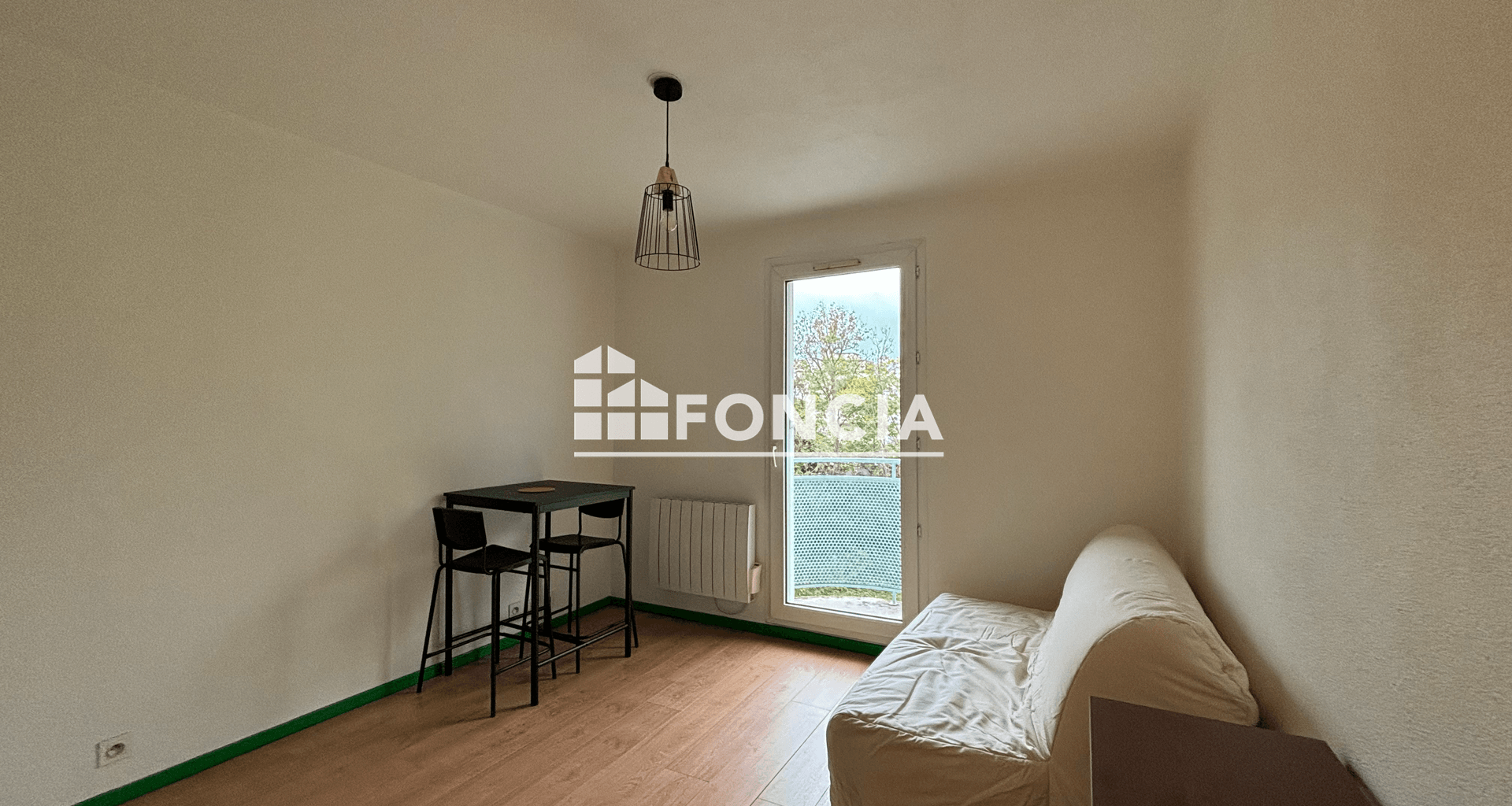 Studio meublé (19.7 m²) à louer - Clermont-ferrand (63000)