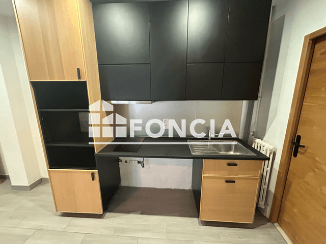 Appartement 2 pièces (56.1 m²) à louer - Lyon 7ᵉ (69007)