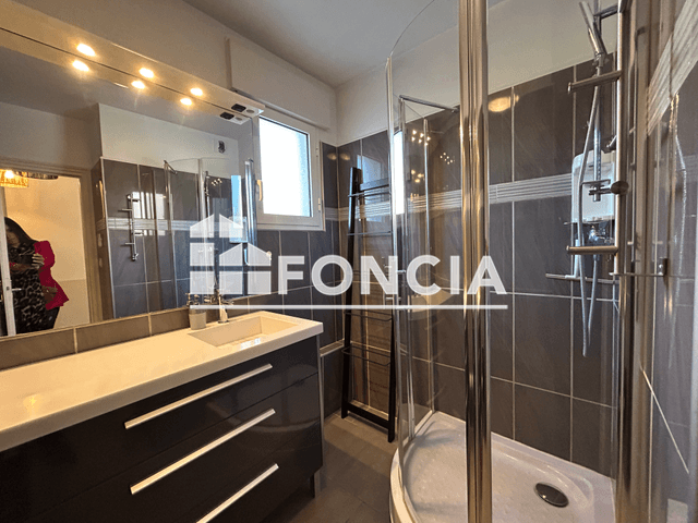 Appartement meublé 2 pièces (39.07 m²) à louer - Carqueiranne (83320)