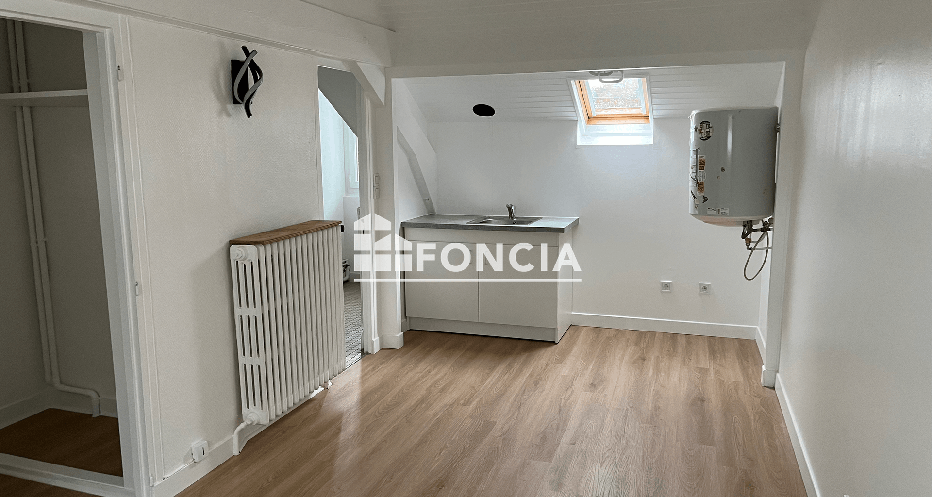 Studio (22.74 m²) à louer - Corbeil-essonnes (91100)