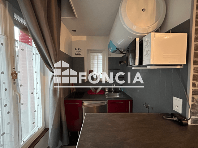 Studio meublé (24.26 m²) à louer - Charleville-mézières (08000)