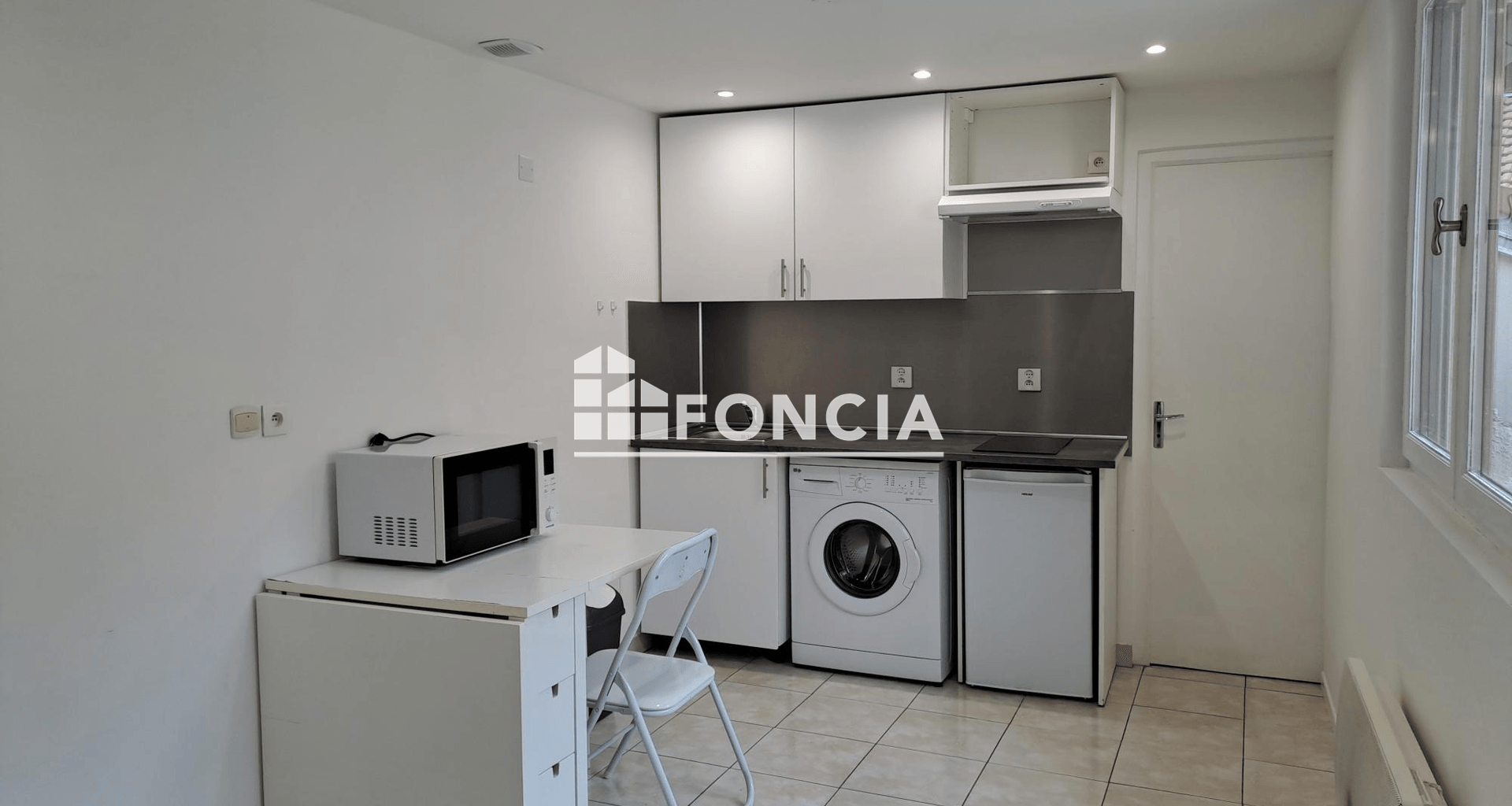 Studio meublé (22.83 m²) à louer - Morigny-champigny (91150)