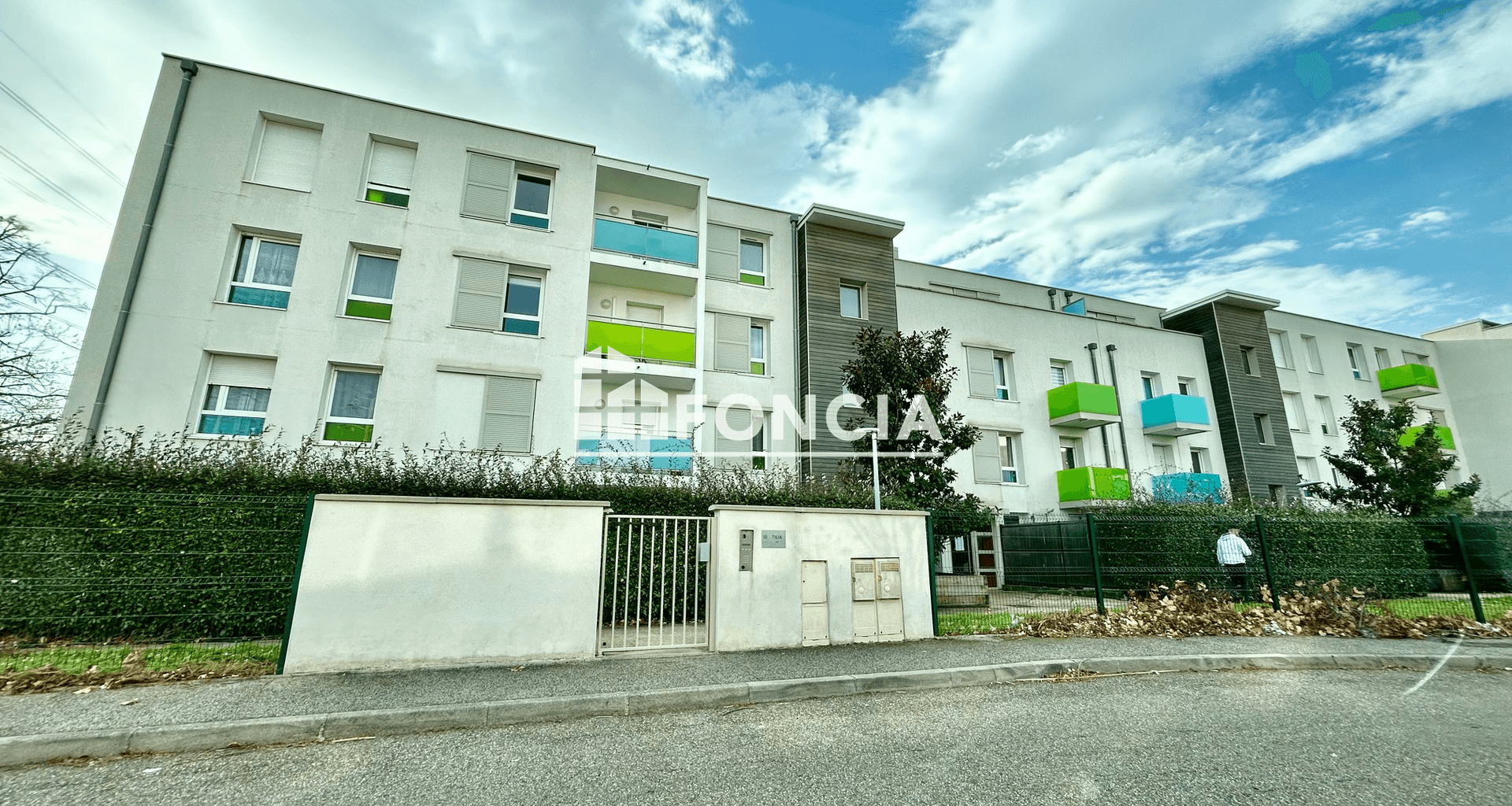 Appartement meublé 2 pièces (41.4 m²) à louer - Saint-priest (69800)