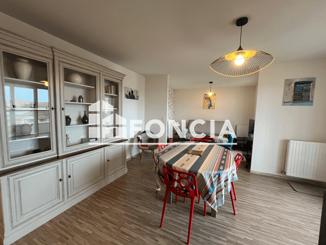 Appartement meublé 3 pièces (72.71 m²) à louer - Saint Gilles Croix De Vie (85800)