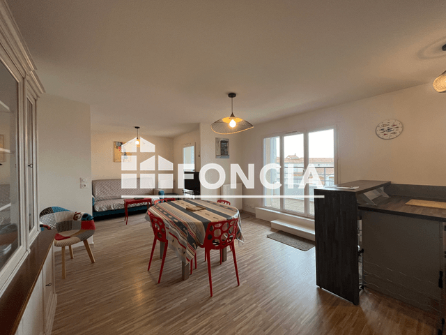 Appartement meublé 3 pièces (72.71 m²) à louer - Saint Gilles Croix De Vie (85800)