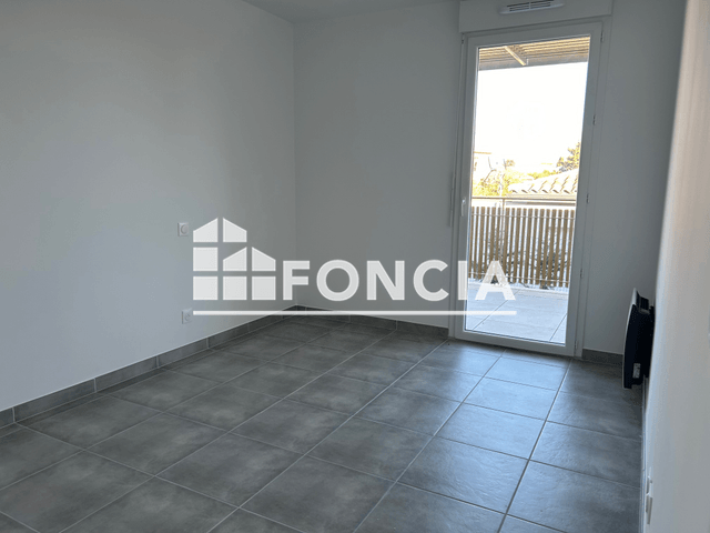 Appartement 2 pièces (41.2 m²) à louer - Vias (34350)