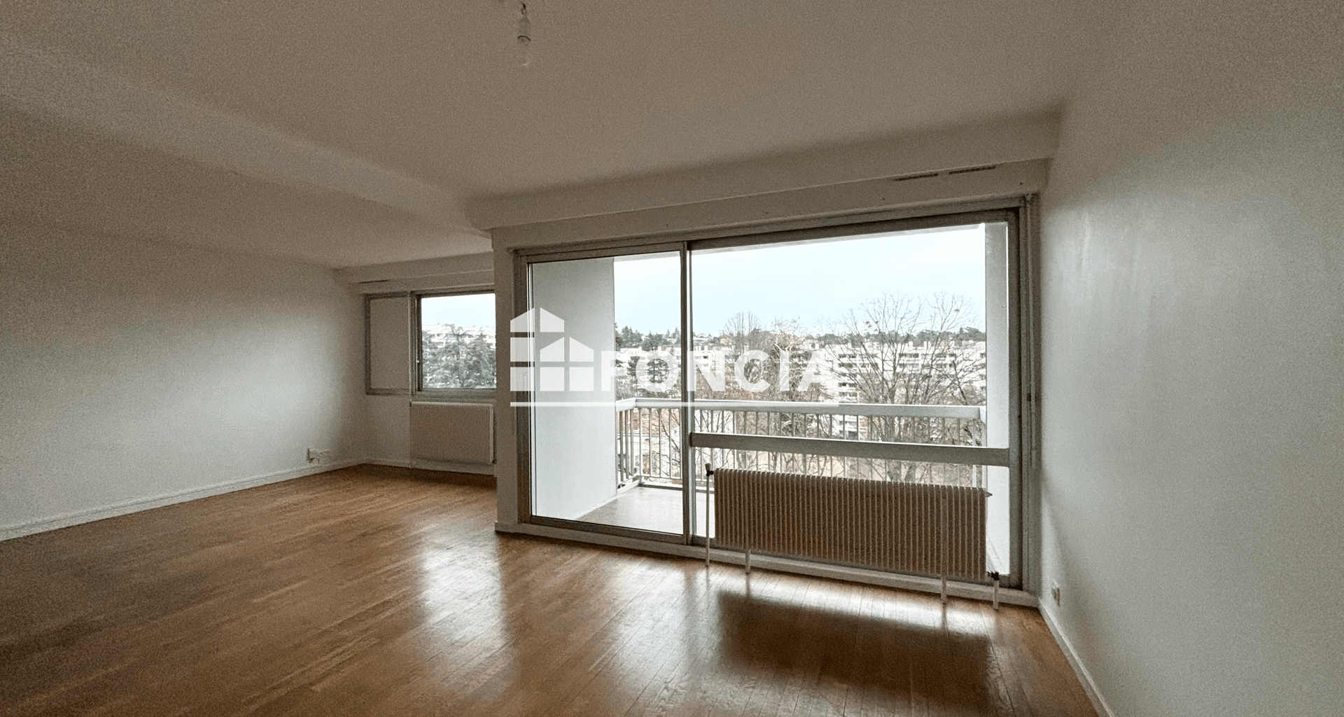 Appartement 5 pièces (110.02 m²) à louer - Caluire-et-cuire (69300)