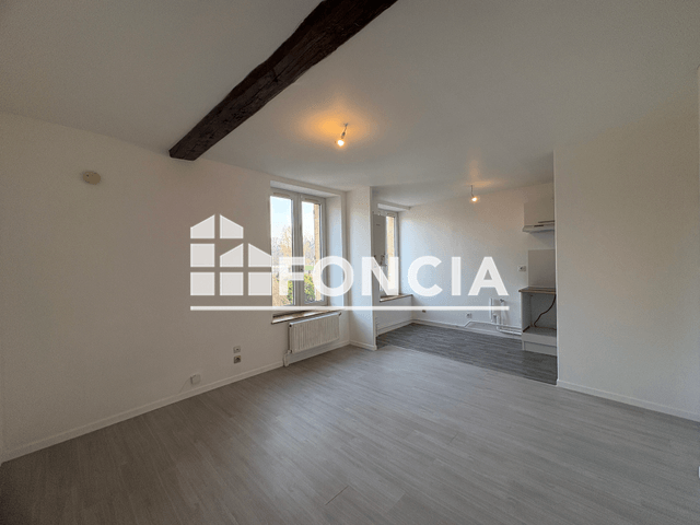 Appartement 2 pièces (35.75 m²) à louer - Charleville-mézières (08000)