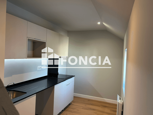 Appartement 3 pièces (62 m²) à louer - Saintes (17100)