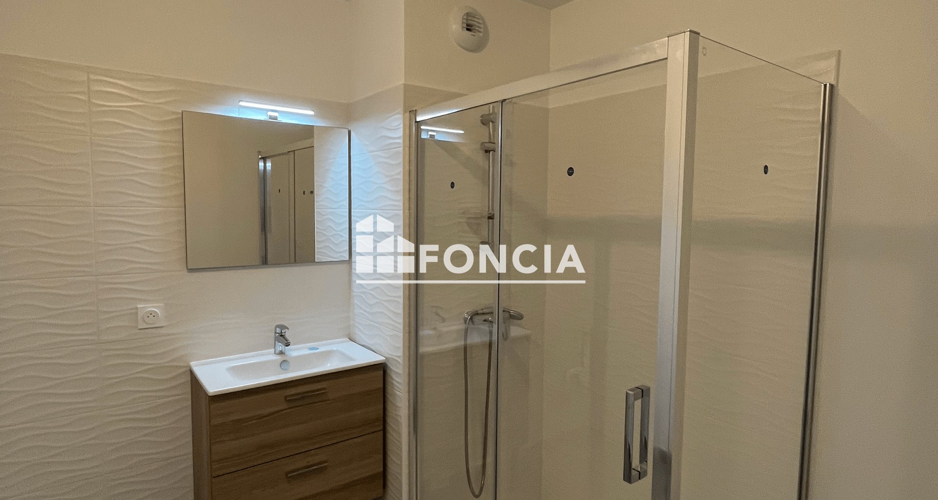 Appartement 3 pièces (57.5 m²) à louer - Monteux (84170)
