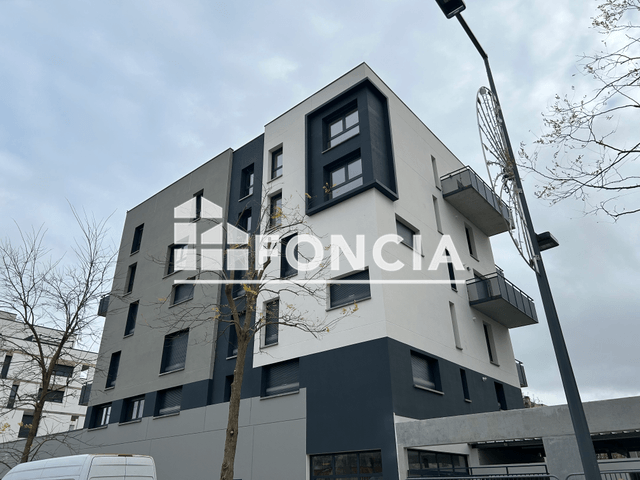 Appartement 3 pièces (61.7 m²) à louer - Caen (14000)