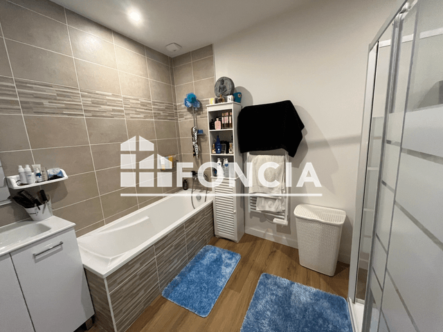 Maison 4 pièces (139 m²) à louer - Cram-chaban (17170)