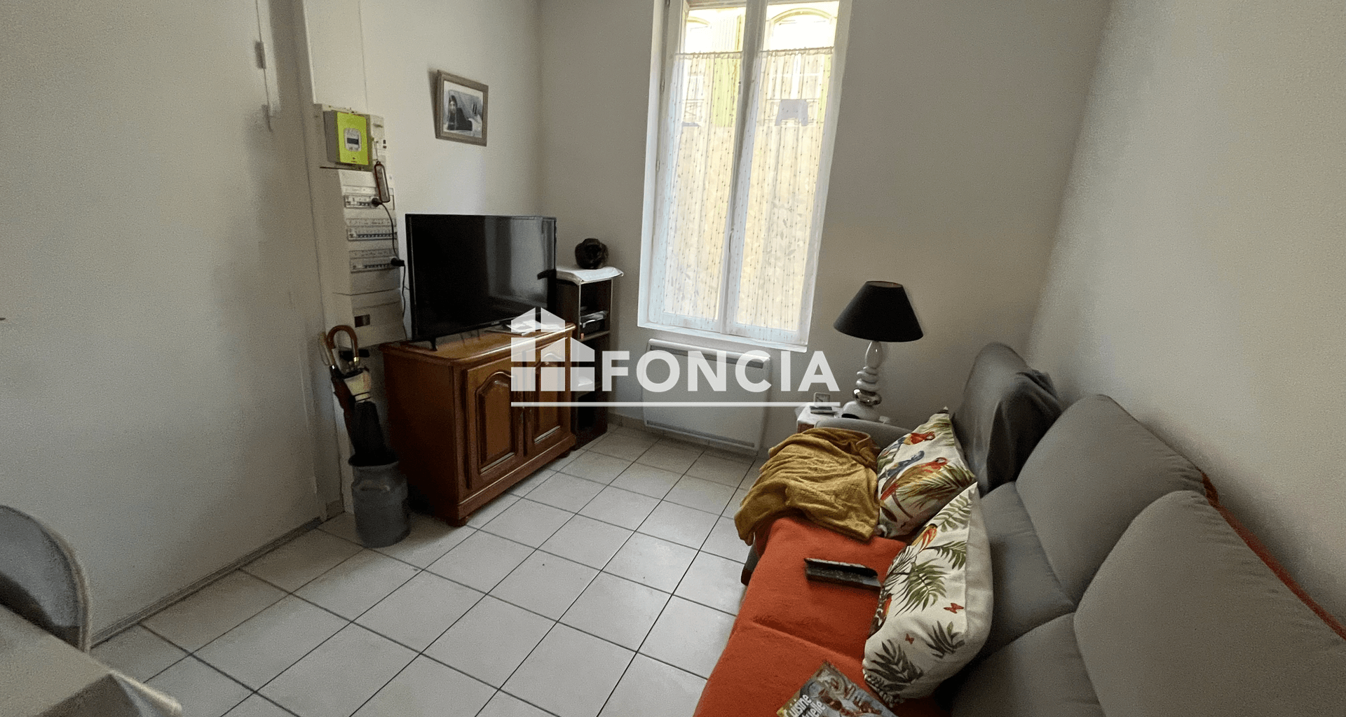 Maison 10 pièces (240 m²) à vendre - Saint-chaptes (30190)