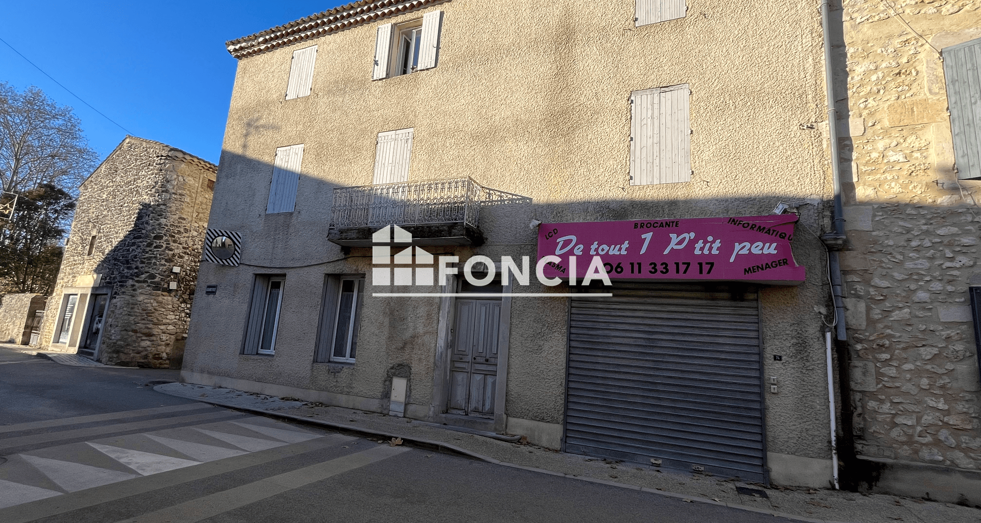 Maison 10 pièces (240 m²) à vendre - Saint-chaptes (30190)