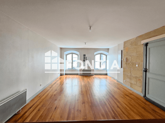 Appartement 3 pièces (71.5 m²) à louer - Bordeaux (33000)