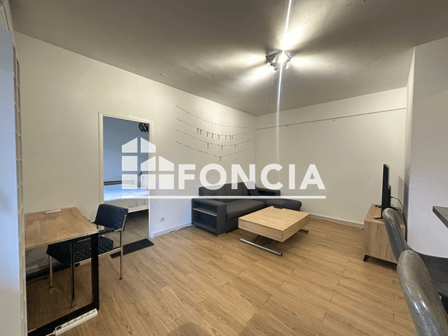 Appartement meublé 2 pièces (49 m²) à louer - Toulon (83000)