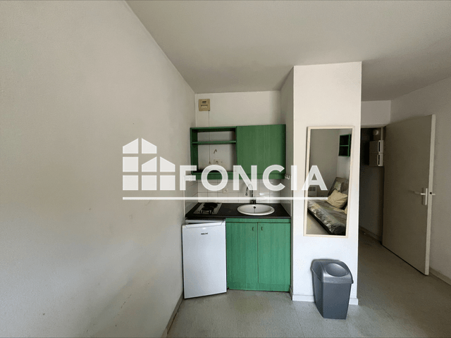 Studio meublé (18.06 m²) à louer - Chambery (73000)