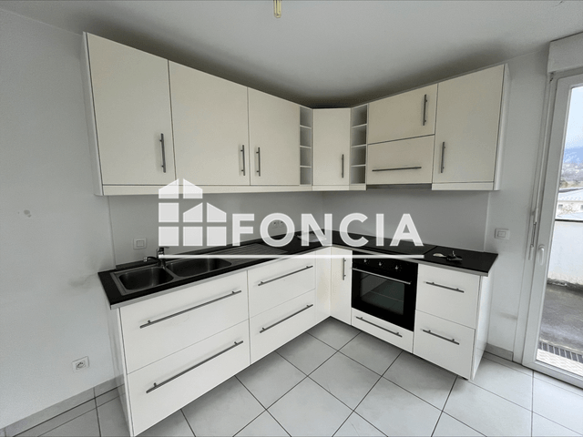 Appartement 2 pièces (46.1 m²) à louer - Chambery (73000)