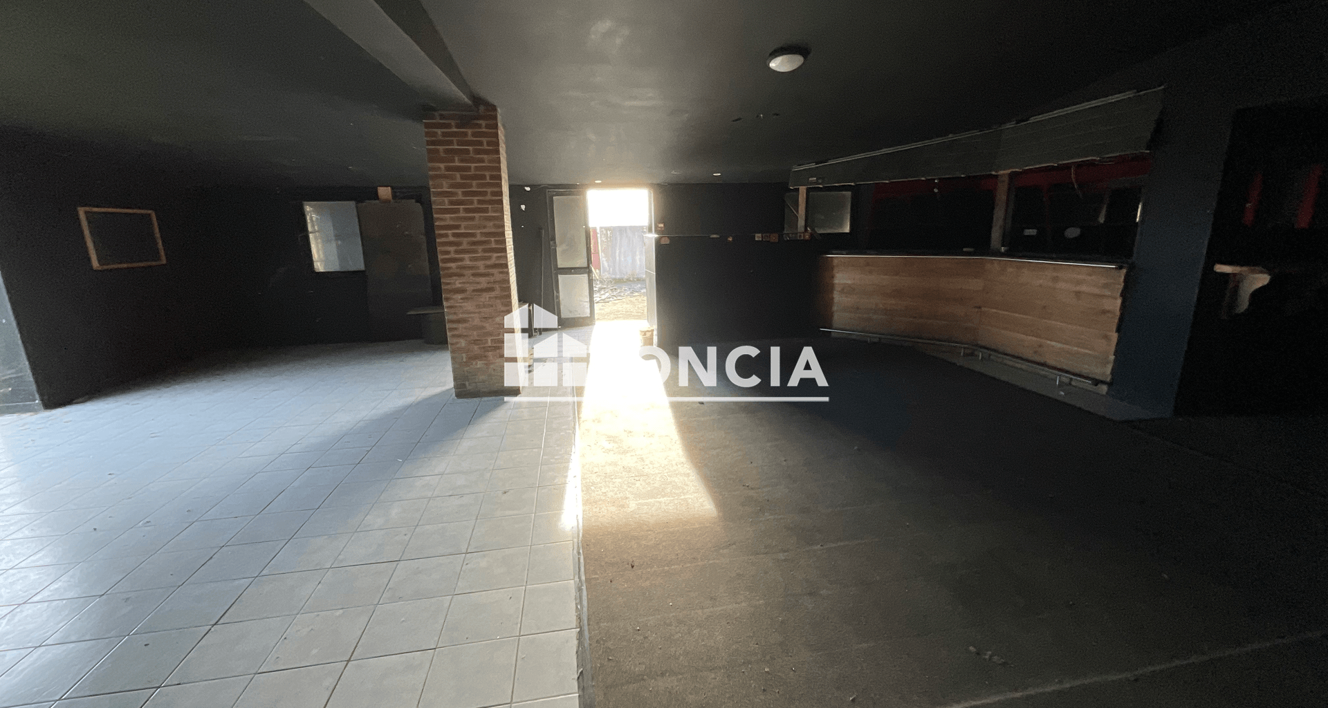 Maison 3 pièces (303 m²) à vendre - Arçonnay (72610)
