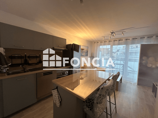 Appartement meublé 2 pièces (36.97 m²) à louer - La Roche Sur Yon (85000)