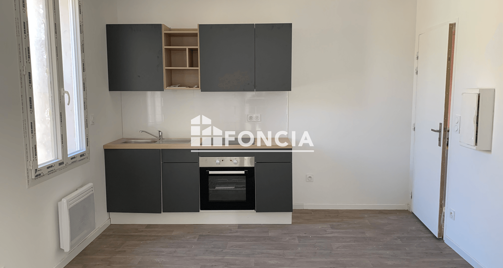 Studio (24 m²) à louer - Saint-gilles (30800)