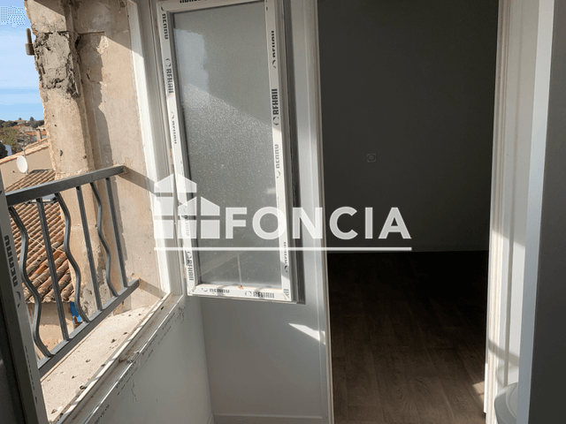 Studio (24 m²) à louer - St Gilles (30800)
