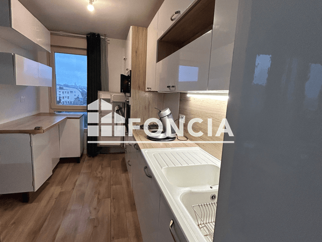 Appartement meublé 4 pièces (78.05 m²) à louer - Sotteville Les Rouen (76300)