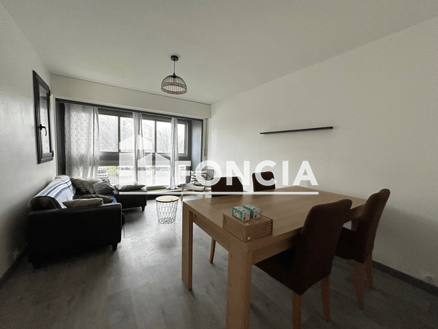 Appartement meublé 2 pièces (56.48 m²) à louer - Poitiers (86000)