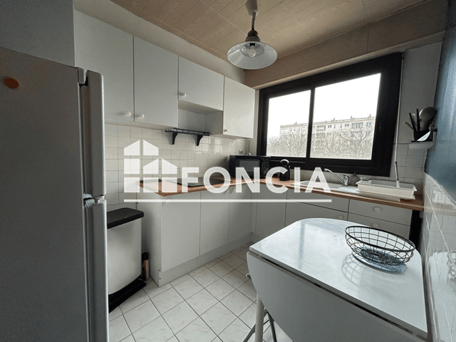 Appartement meublé 2 pièces (56.48 m²) à louer - Poitiers (86000)