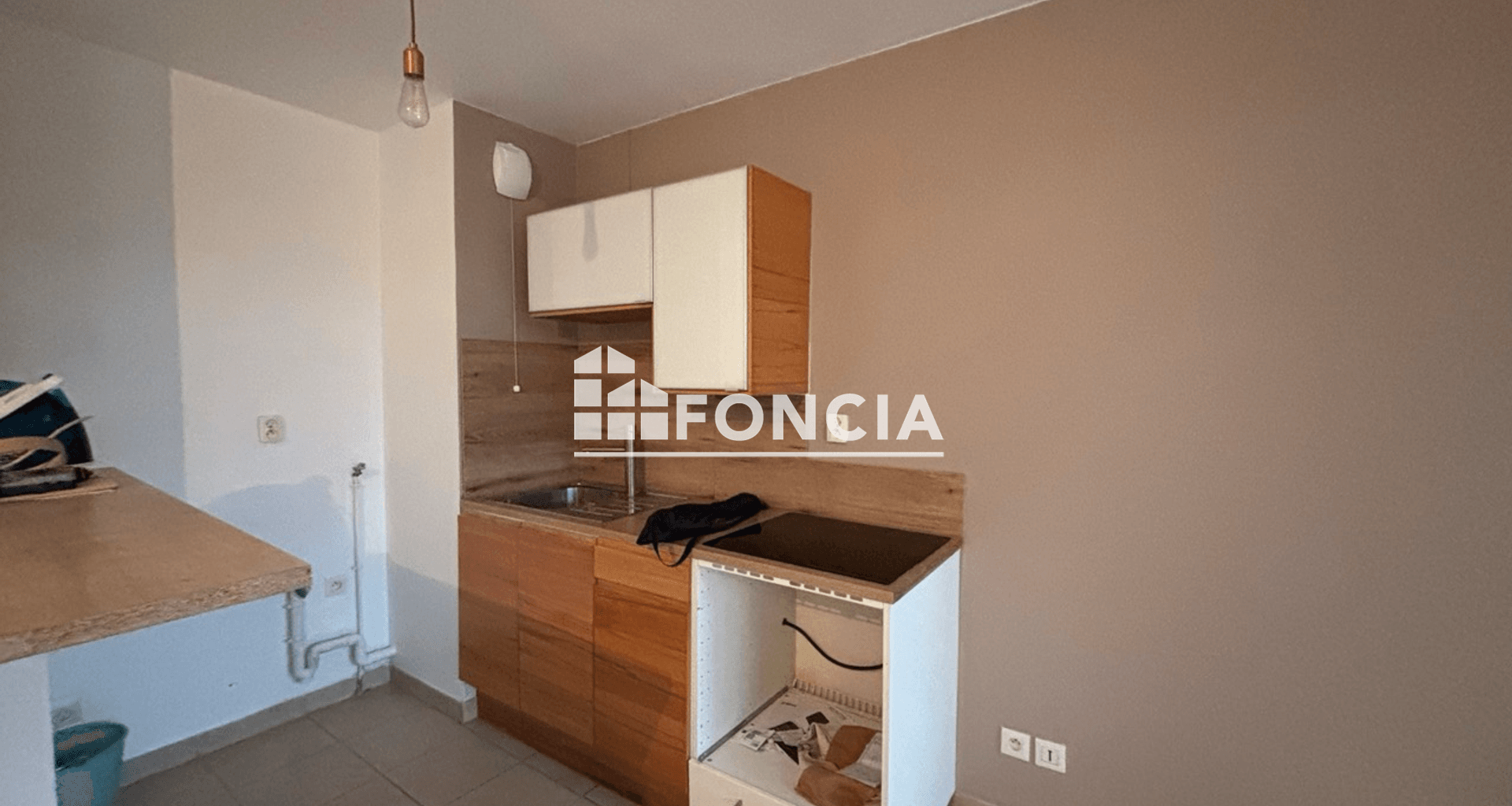 Appartement 2 pièces (44.8 m²) à louer - Caluire-et-cuire (69300)