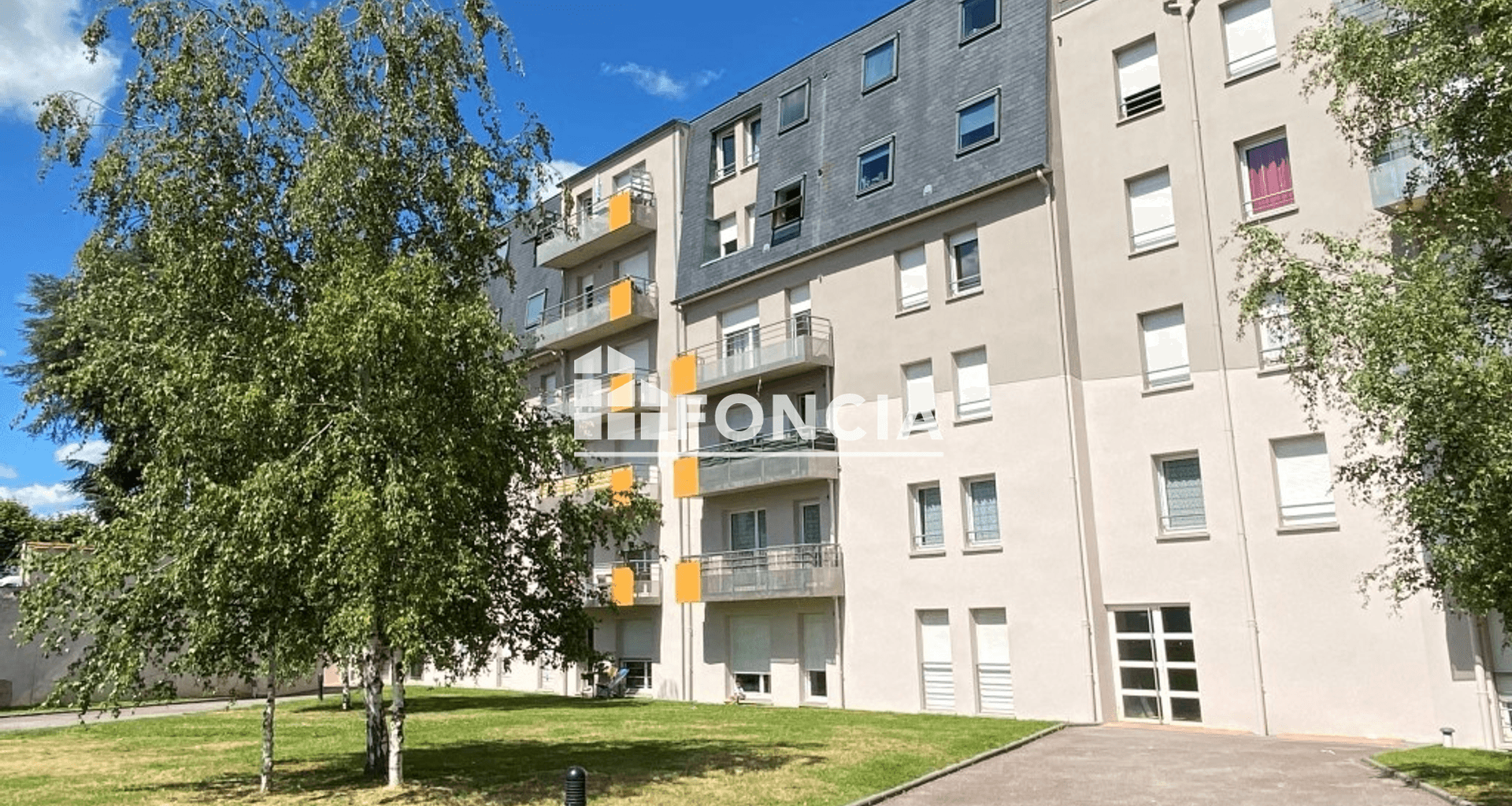 Appartement 5 pièces (125.6 m²) à louer - Limoges (87000)