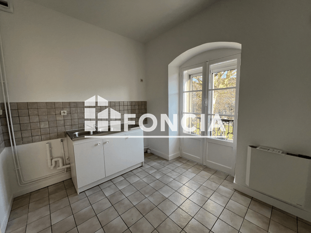 Appartement 2 pièces (56.35 m²) à louer - Bordeaux (33100)