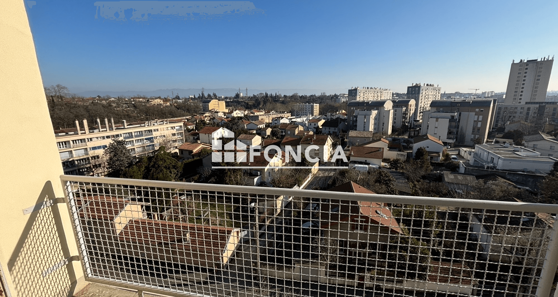 Appartement meublé 3 pièces (54 m²) à louer - Bourg-lès-valence (26500)