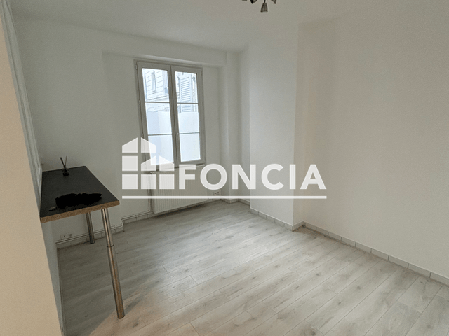 Appartement 2 pièces (47.58 m²) à louer - Levallois Perret (92300)