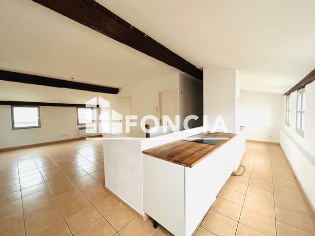 Appartement 4 pièces (71.55 m²) à louer - Toulon (83000)